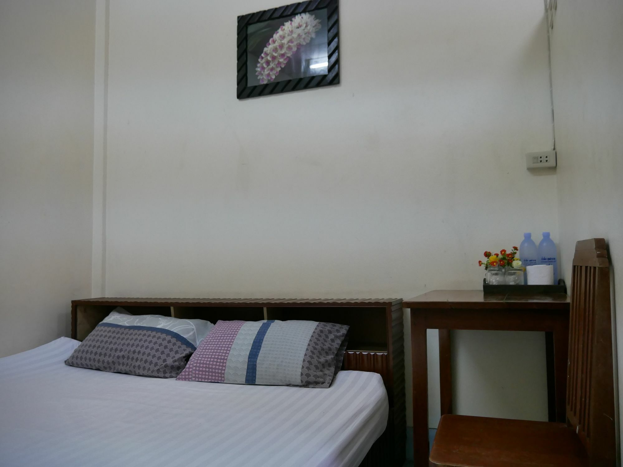 Vitoonguesthouse2Fanrooms & Aircondition Sukhothai Bagian luar foto