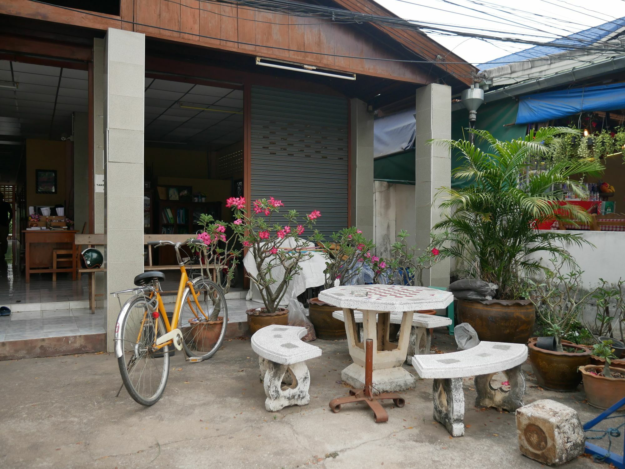Vitoonguesthouse2Fanrooms & Aircondition Sukhothai Bagian luar foto