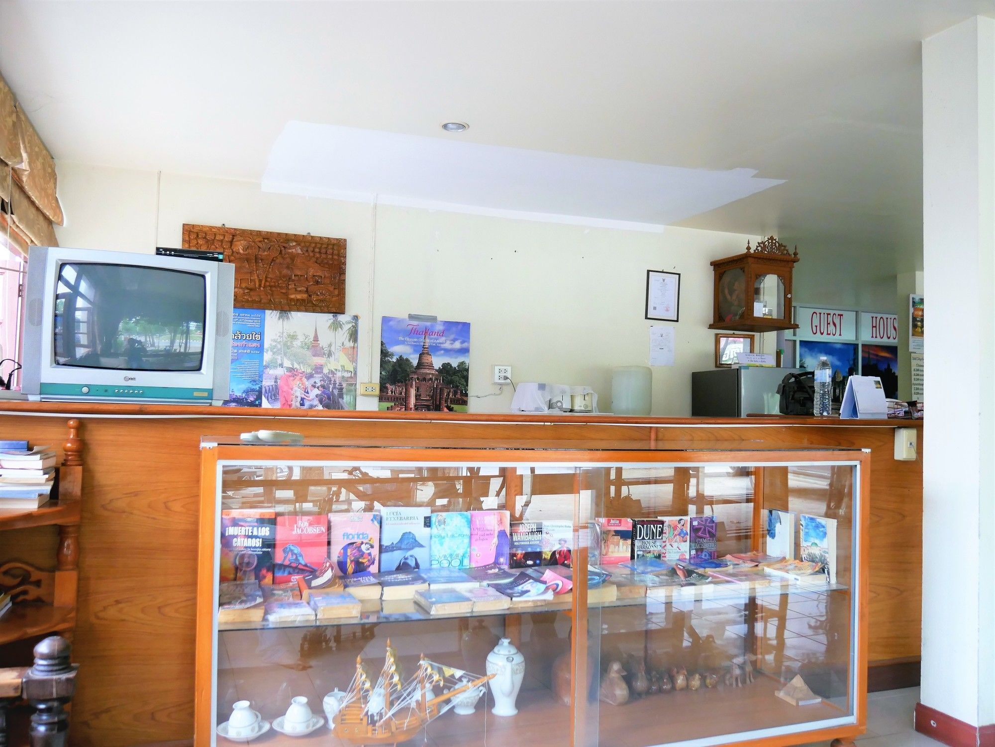 Vitoonguesthouse2Fanrooms & Aircondition Sukhothai Bagian luar foto