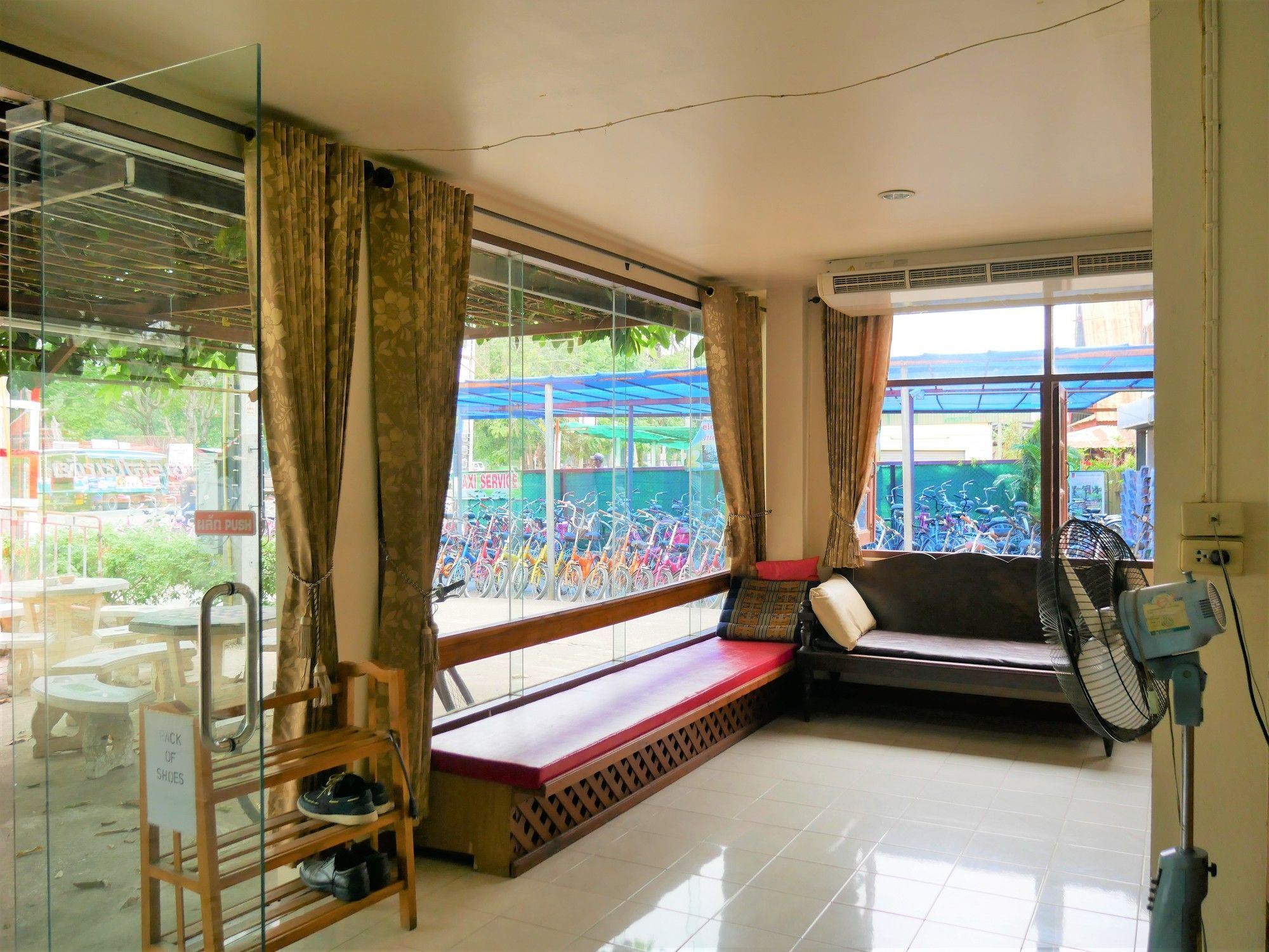 Vitoonguesthouse2Fanrooms & Aircondition Sukhothai Bagian luar foto